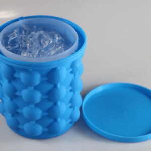 Revolutionary Ice Cube Maker