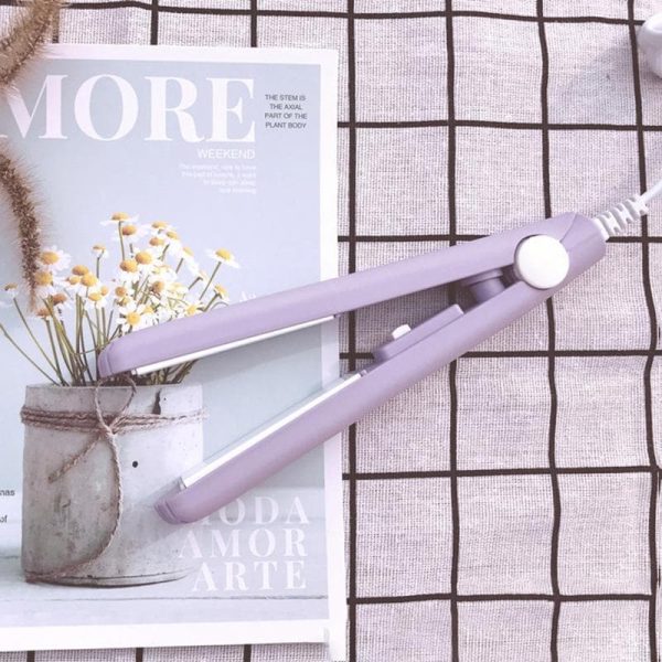 Ceramic Mini Hair Curler ( 16 Left!)