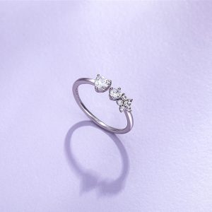 Flower Ring Rhodium-Plated