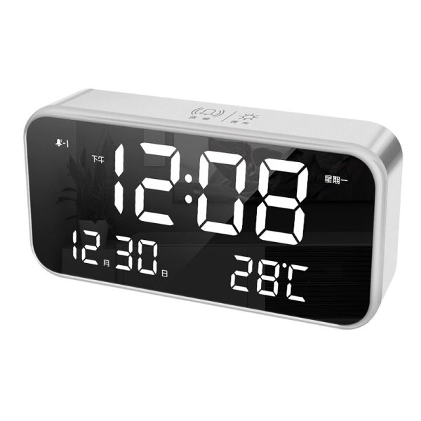 Usb Charging Stylish Electronic Alarm Clock