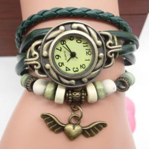 Vintage Casual Flying Heart Pendant Bracelet Belt Watch