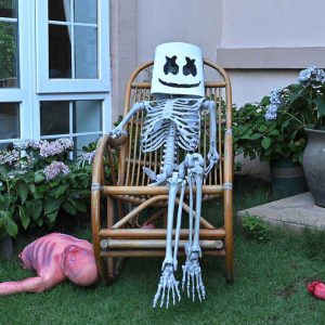 5.4ft Posable Pirate Skeleton Outdoor Yard Decor