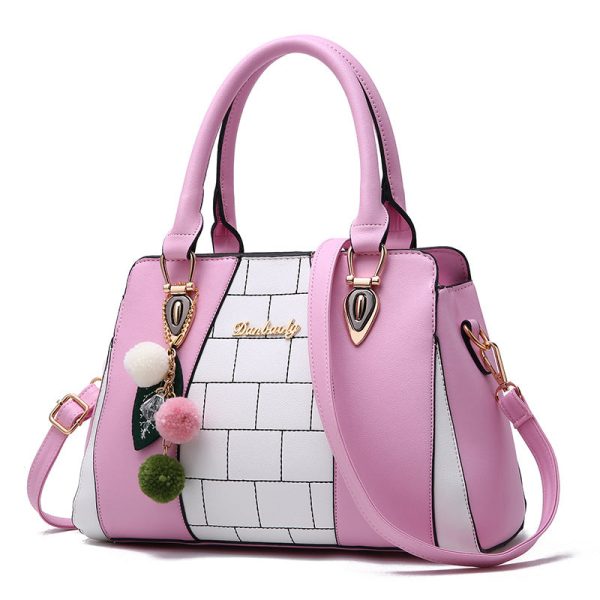 Fashion Handbag With Contrasting Colors