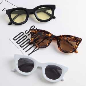 Fashion Large Frame Unisex Sunglasses