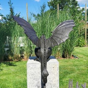 Precision Casting Fire-Breathing Dragon Sculpture Waterscape