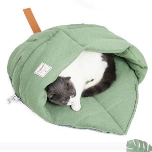 Cat Leaf Shape Cave Bed