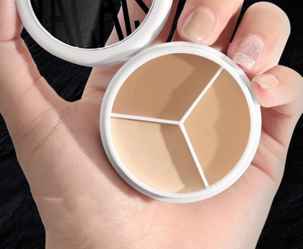 Three-Color Concealer Waterproof Without Makeup