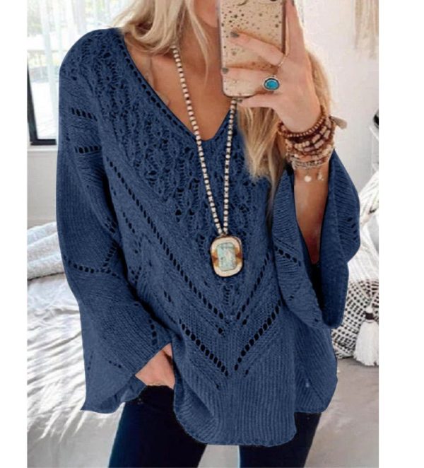 Women'S Solid Color Cutout V-Neck Flared Sleeve Knit Sweater