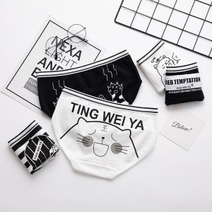 Simple Black And White Cute Cartoon Underwear