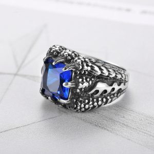 Stainless Steel Retro Style With Diamond Dragon Claw Ring