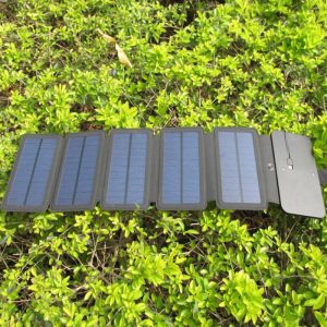 Outdoor 8W Folding Solar Charger -Road Emergency Mobile Power Supply