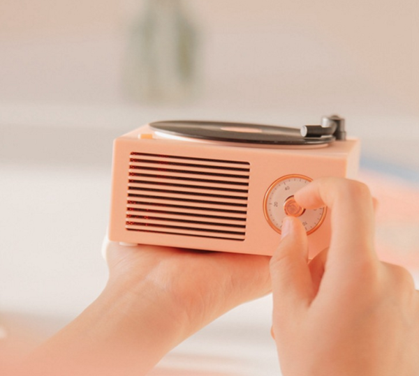 Retro Vinyl Wireless Bluetooth Speaker