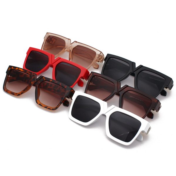 Square Thick Frame Sunglasses