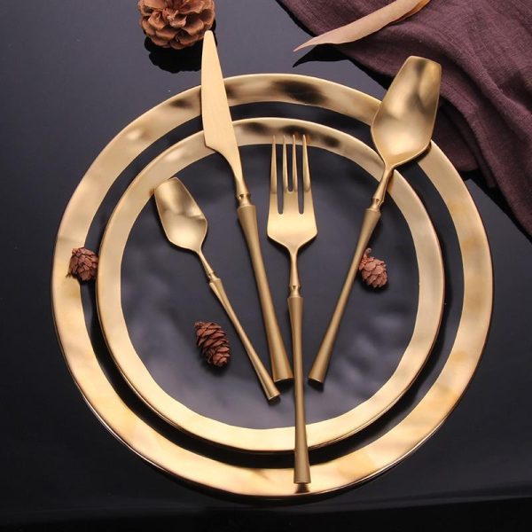 Dassia Gold Flatware Set