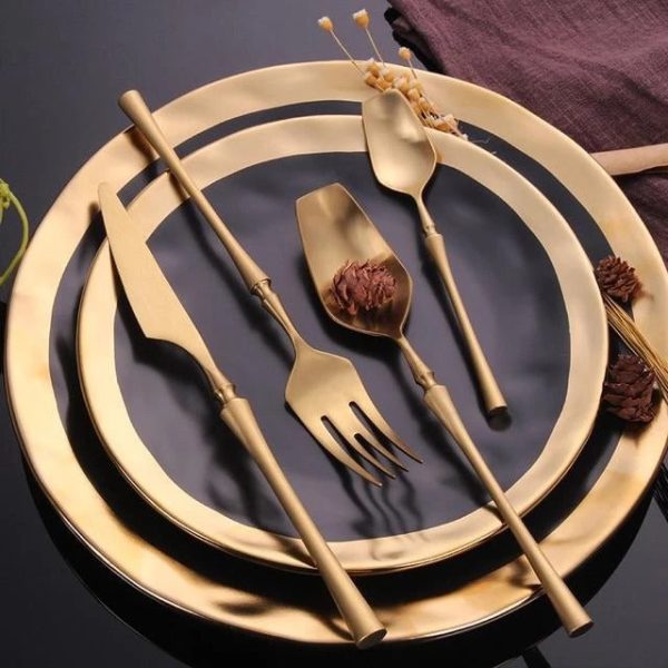 Dassia Gold Flatware Set