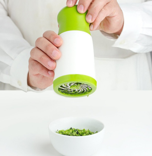 Spice Mill Parsley Shredder