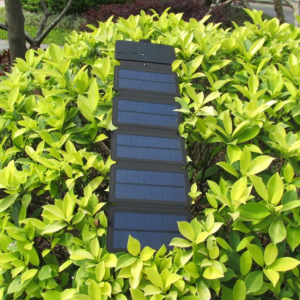 Outdoor 8W Folding Solar Charger -Road Emergency Mobile Power Supply