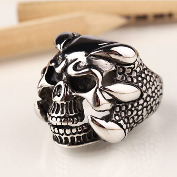 Luminous Skull Spike Ring