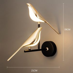 Magpie Wall Lamp