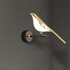 Magpie Wall Lamp