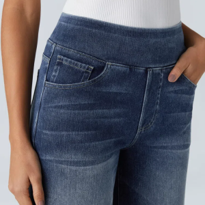 Quinn Super Stretch HighWaisted Wide Leg Jeans