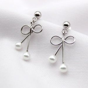 S925 Bow Pearl Earrings