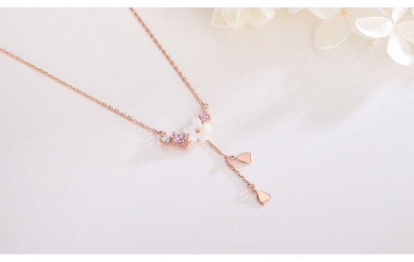 S925 Silver Light Luxury Temperament Shell Flower Necklace Tassel Diamond Clavicle Chain