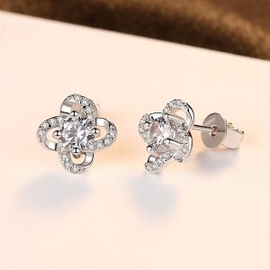 S925 Sterling Silver Stud Earrings 3A Zircon Four-Leaf Clover Earrings