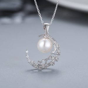 Silver Simple Moon Pearl Pendant Clavicle Fashion All-Match